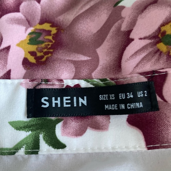 2 Piece Matching Floral Blouse & Dress Pants - Picture 5 of 5